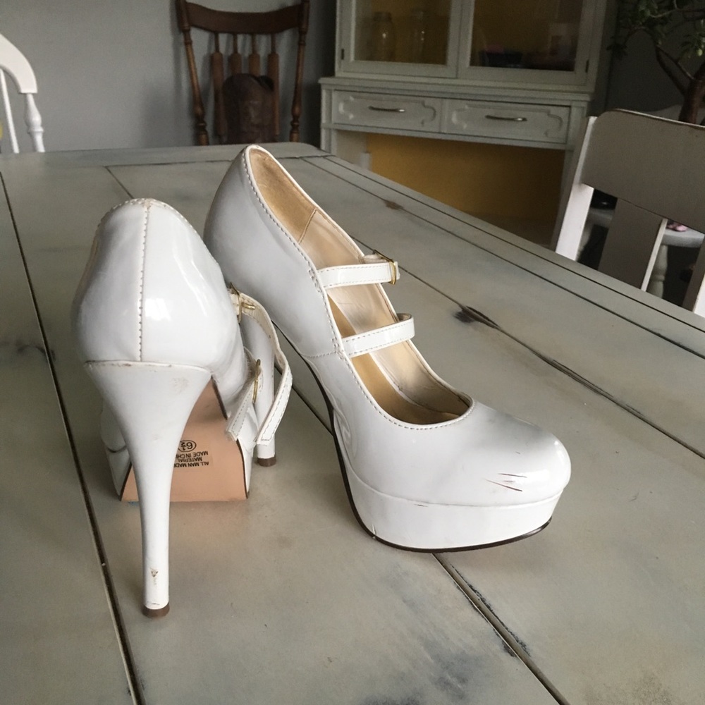 White simple strap high heels